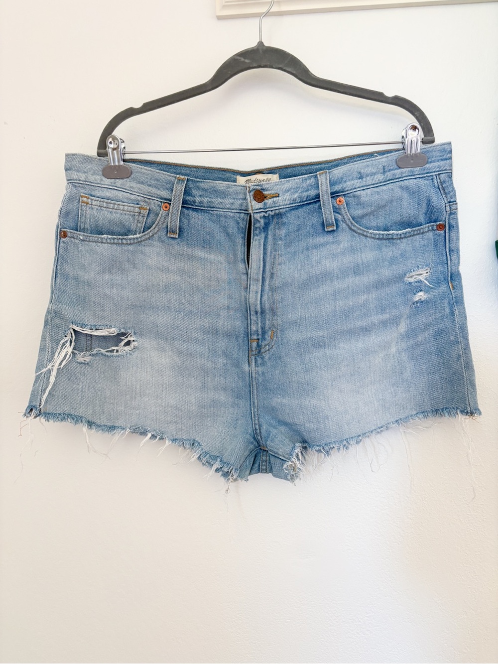 Madewell Light Blue Distressed Denim Shorts The MomJean Short Size 33